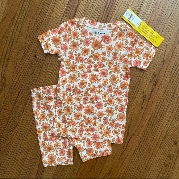 Old Navy Other - Old Navy Pink and Orange Floral Print Pajamas